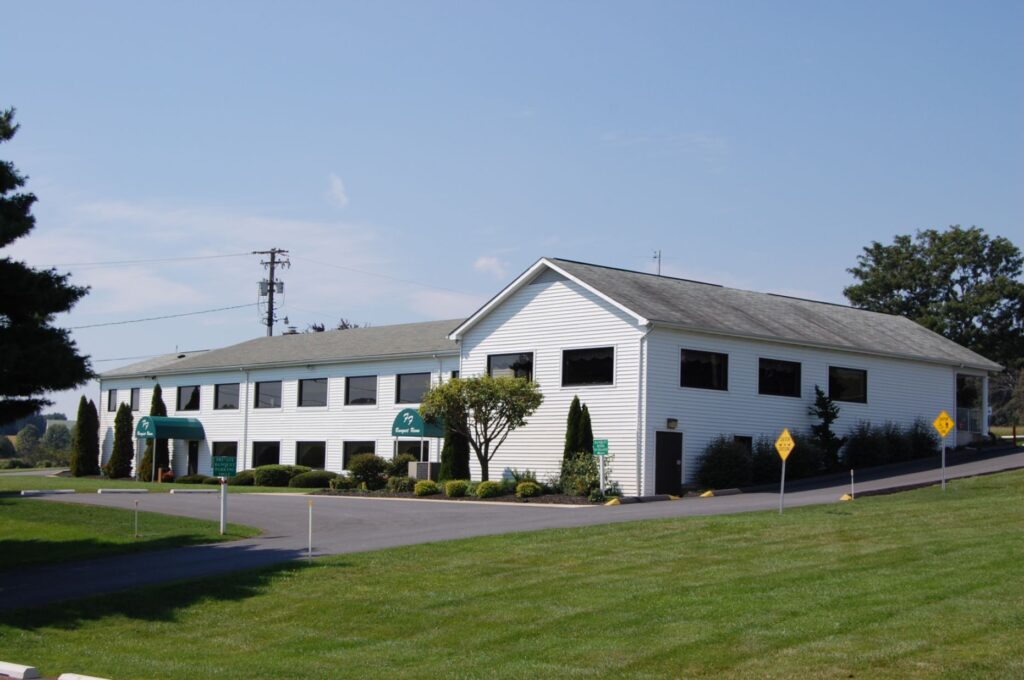 Friendly Farm Restaurant 4